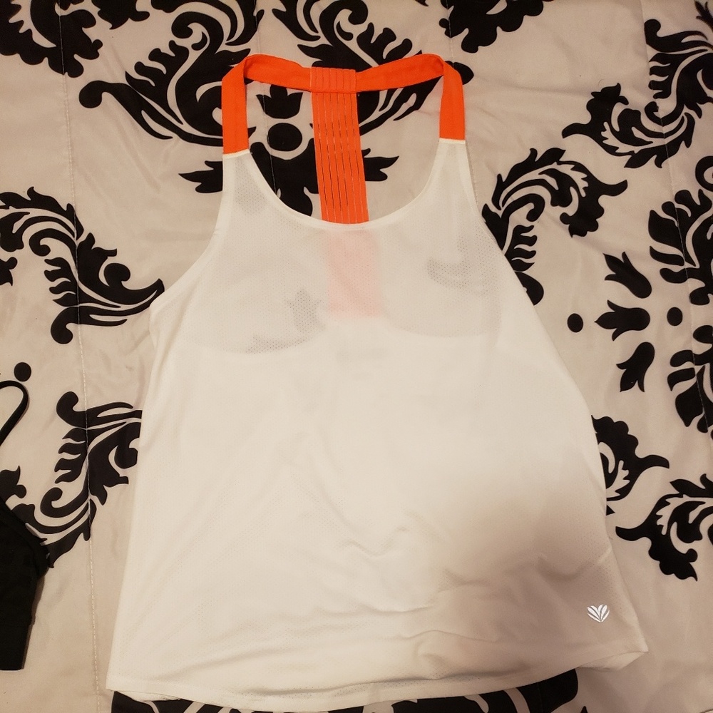 Work out tank